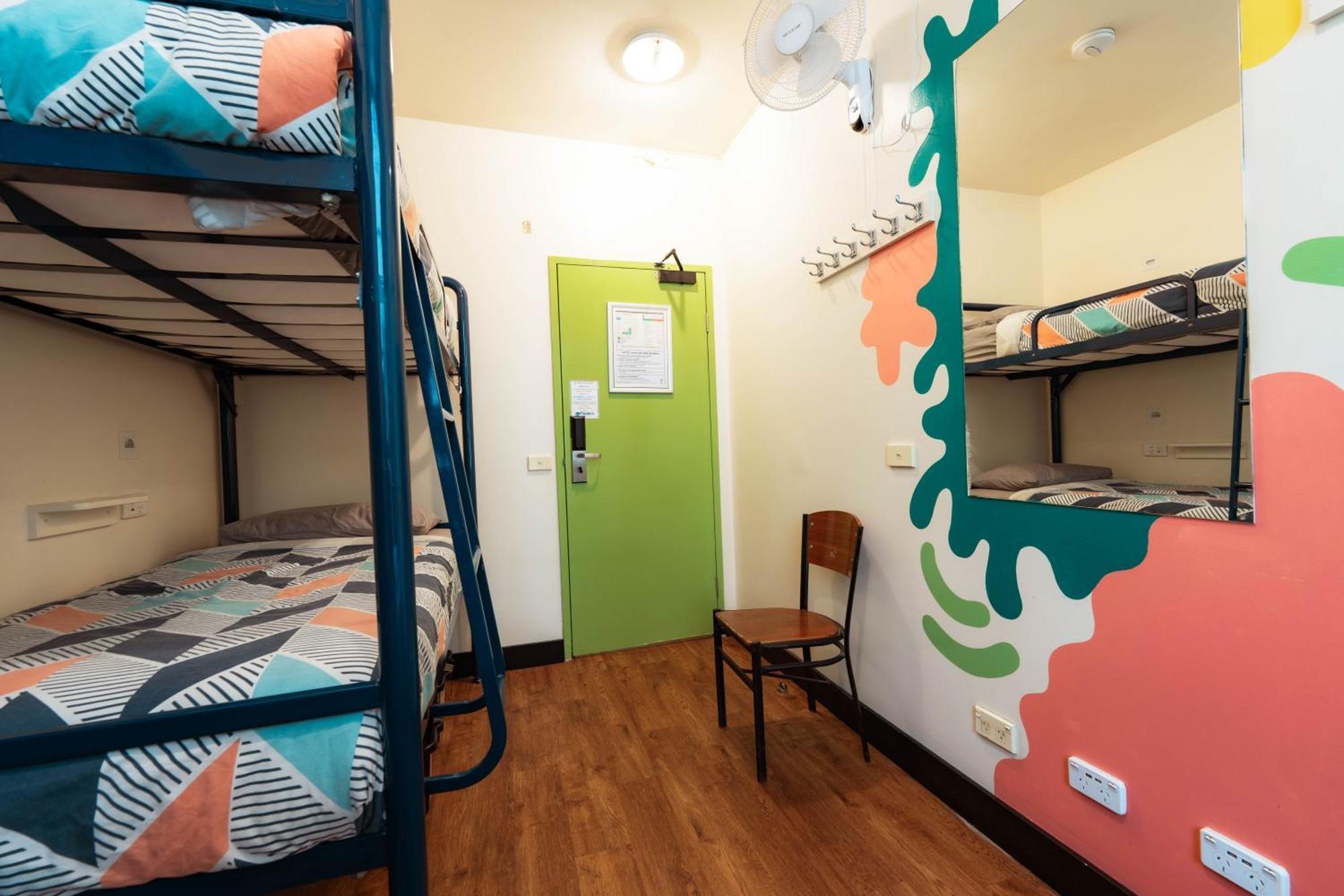 Flinders Backpackers Hostel Μελβούρνη Δωμάτιο φωτογραφία