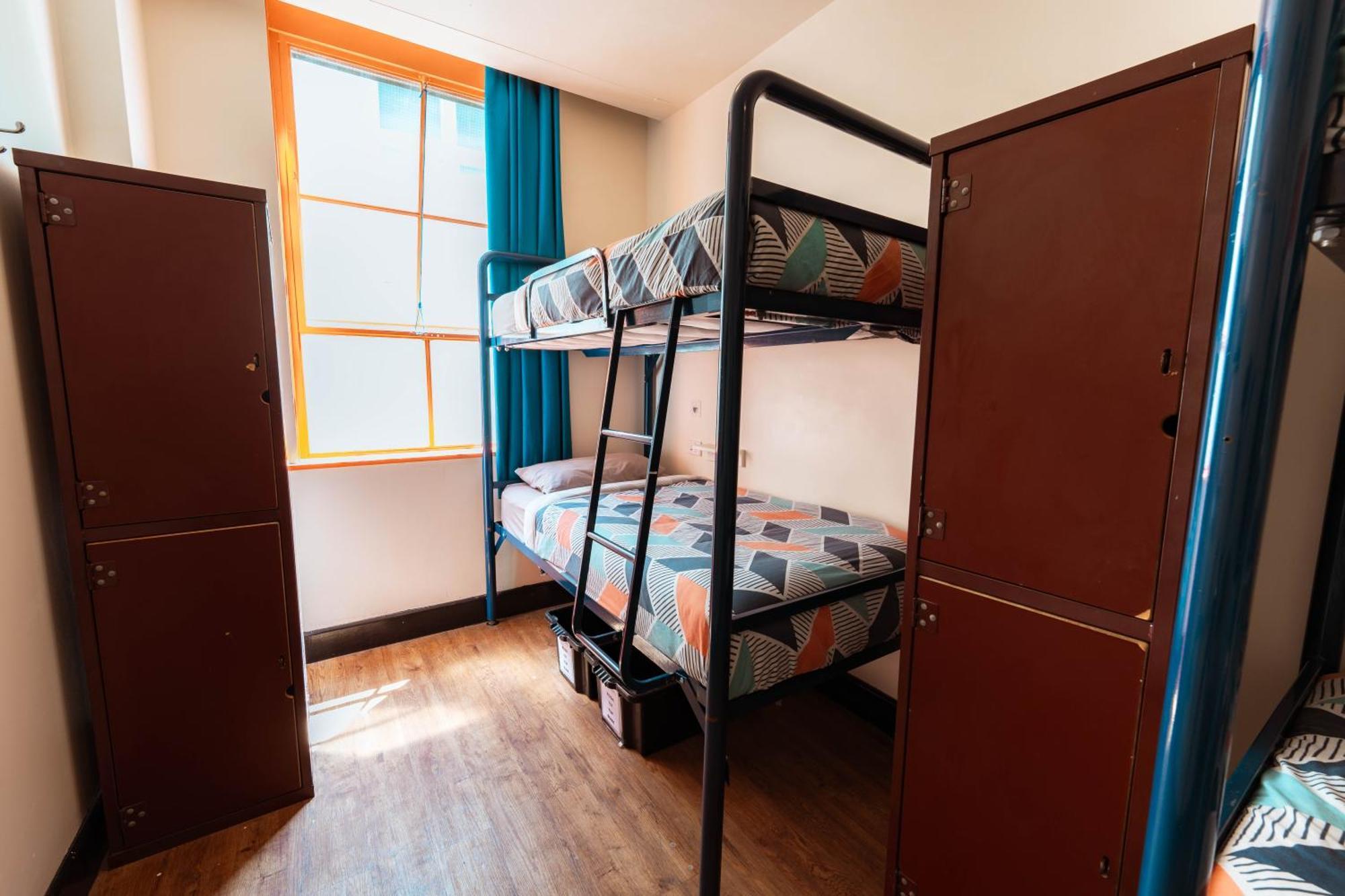 Flinders Backpackers Hostel Μελβούρνη Δωμάτιο φωτογραφία